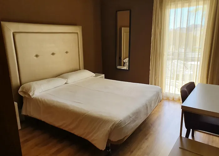 Marina Tossa فندق توسا ذي مار
