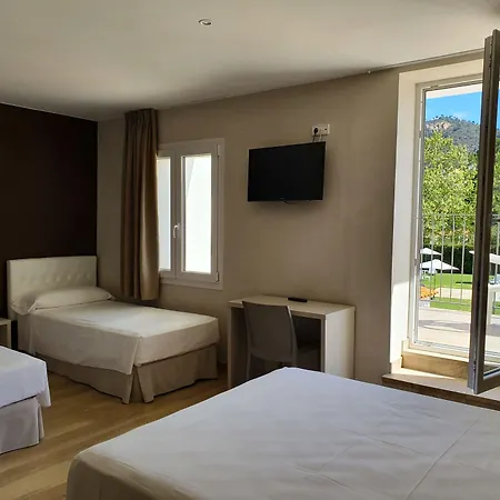 Marina Tossa Hotel *