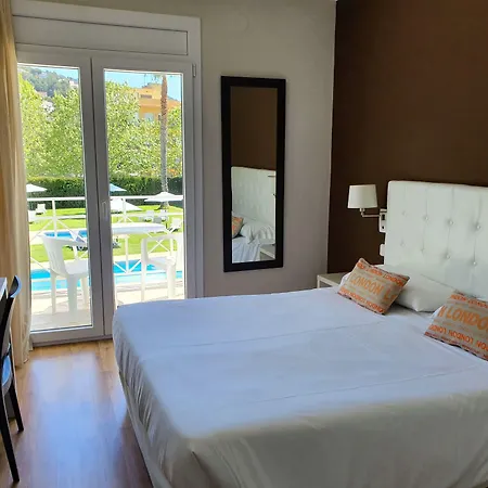 Marina Tossa Hotel *